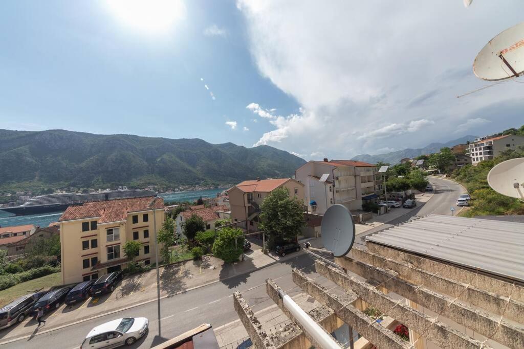 Sailor'S Knot Apartment - Central And Amazing Sea View Kotor Exterior foto